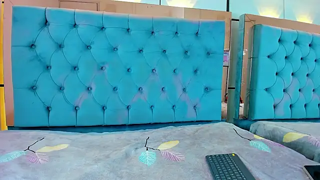 Snapshot of pocahontas_pow chatting on March 4, 2026, 11:38 am pocahontas pow online show from March 4, 2026, 11:38 am