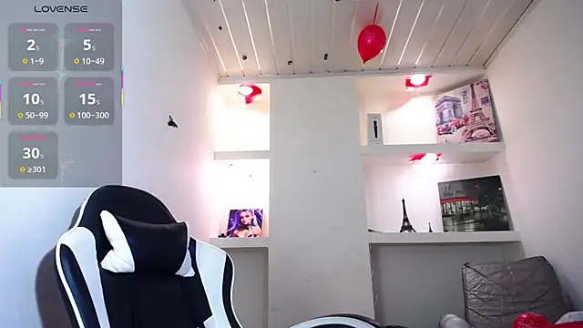 Miss sparkle00 online show from November 23, 2025, 5:07 am