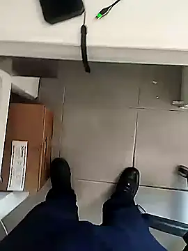 Snapshot of Jinenez chatting on September 24, 2025, 2:31 pm Jinenez online show from September 24, 2025, 2:31 pm