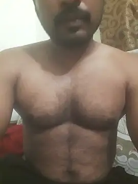 Snapshot of Chennaibull15 chatting on April 15, 2026, 6:59 pm Chennaibull15 online show from April 15, 2026, 6:59 pm