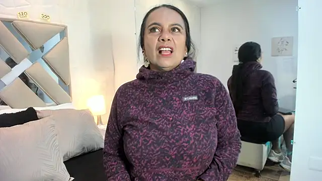 raquell moore online show from November 24, 2025, 10:37 am