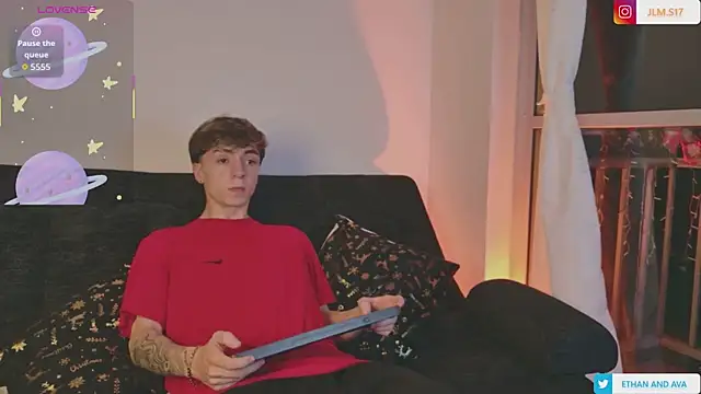 ethan and ava online show from December 20, 2025, 1:34 am