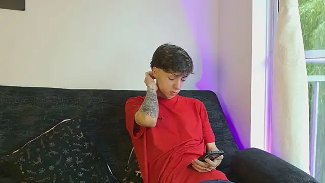 ethan and ava online show from February 15, 2026, 12:14 pm