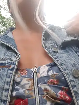 Snapshot of monicavictoria1301 chatting on March 16, 2025, 10:31 pm monicavictoria1301 online show from March 16, 2025, 10:31 pm