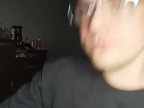 Snapshot of Dyllan__ chatting on October 25, 2025, 2:19 am Dyllan online show from October 25, 2025, 2:19 am