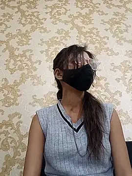 SCHOOL Girl-0 online show from March 8, 2025, 6:10 am