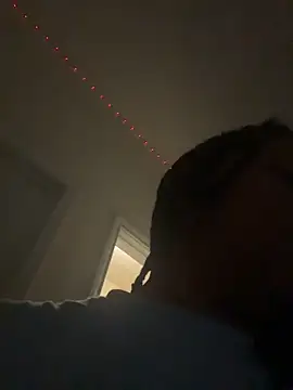 xoxoHotCoCo online show from March 27, 2026, 2:06 pm