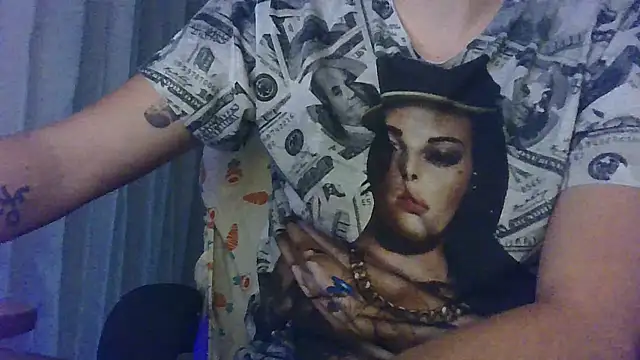 Snapshot of HunterOnBoobs chatting on September 30, 2025, 9:09 pm HunterOnBoobs online show from September 30, 2025, 9:09 pm