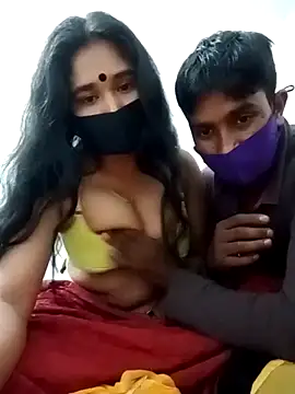 Snapshot of Sexy-Couple20 chatting on January 15, 2025, 8:48 pm Sexy-Couple20 online show from January 15, 2025, 8:48 pm