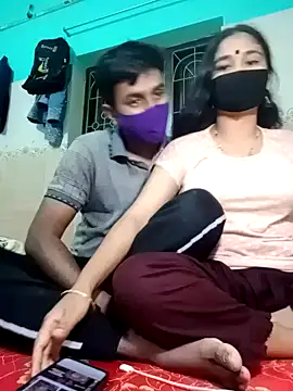 Snapshot of Sexy-Couple20 chatting on January 19, 2025, 12:39 pm Sexy-Couple20 online show from January 19, 2025, 12:39 pm