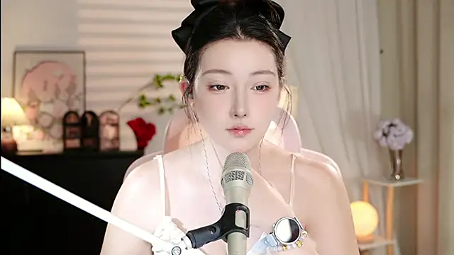 Dou-Dou-er online show from October 16, 2025, 1:01 pm