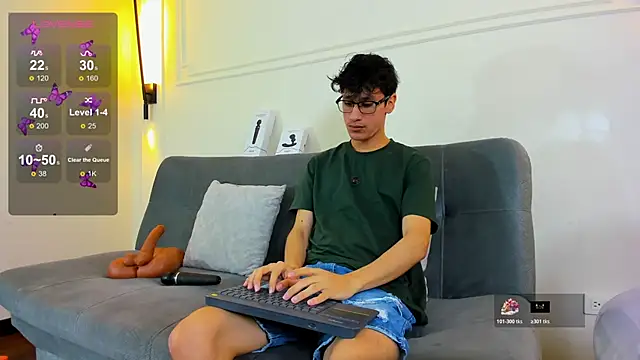 Cum hunters online show from December 2, 2025, 3:23 am