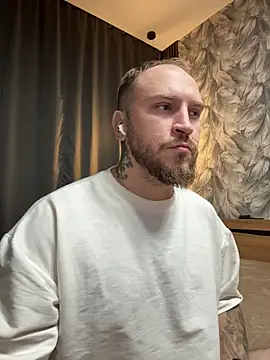  XxX-XxX  online show from November 5, 2025, 5:24 pm