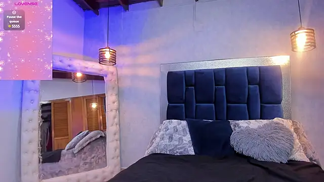 Sophiaa Gomez online show from February 5, 2025, 7:53 pm