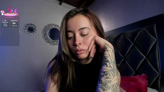 Sophiaa Gomez online show from October 4, 2025, 8:23 am