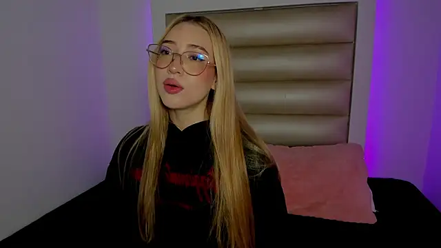 Snapshot of Princess_tokyo chatting on January 7, 2026, 8:55 pm Princess tokyo online show from January 7, 2026, 8:55 pm