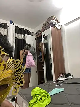 Snapshot of DrinkLikeFish chatting on February 8, 2025, 8:32 pm DrinkLikeFish online show from February 8, 2025, 8:32 pm