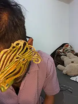 Snapshot of DrinkLikeFish chatting on February 16, 2025, 1:03 am DrinkLikeFish online show from February 16, 2025, 1:03 am