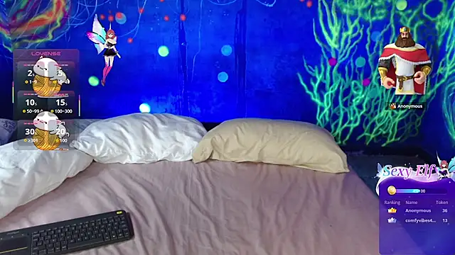 lucie petite online show from December 13, 2025, 7:53 pm