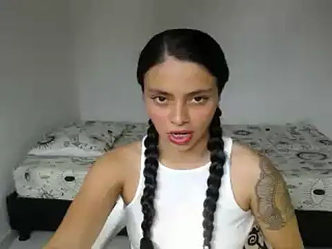 lana roman online show from January 21, 2025, 8:11 pm