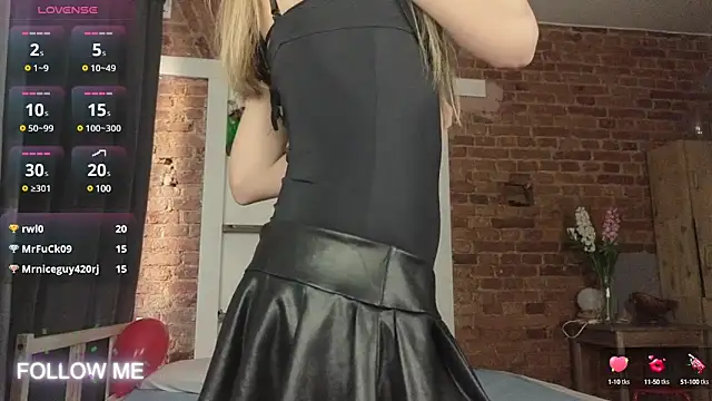  TiffanyCo  online show from February 4, 2025, 9:17 am