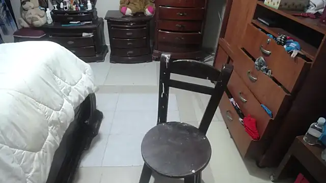 jazmin mature  online show from December 20, 2025, 12:23 pm