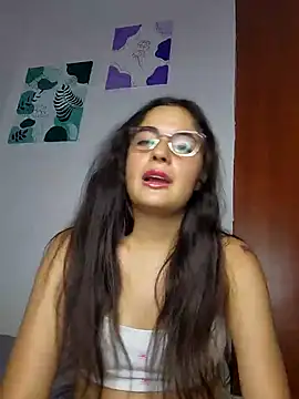 baaby-miiaa online show from March 9, 2025, 1:04 pm