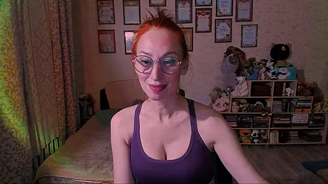 red rocco online show from February 9, 2025, 4:40 pm
