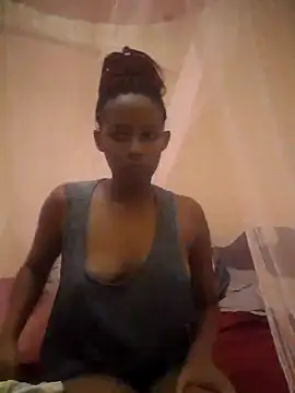 Snapshot of hungrydog18 chatting on October 15, 2025, 1:00 pm hungrydog18 online show from October 15, 2025, 1:00 pm