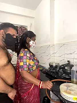 Snapshot of YourSuperTanya chatting on January 5, 2026, 6:00 pm YourSuperTanya online show from January 5, 2026, 6:00 pm