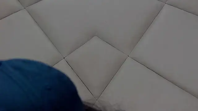 ChloeFrost online show from September 12, 2025, 4:23 am