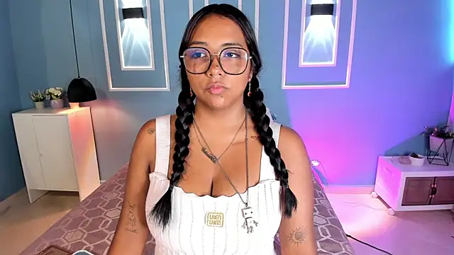 Snapshot of isabella_zc chatting on May 27, 2026, 2:14 pm isabella zc online show from May 27, 2026, 2:14 pm