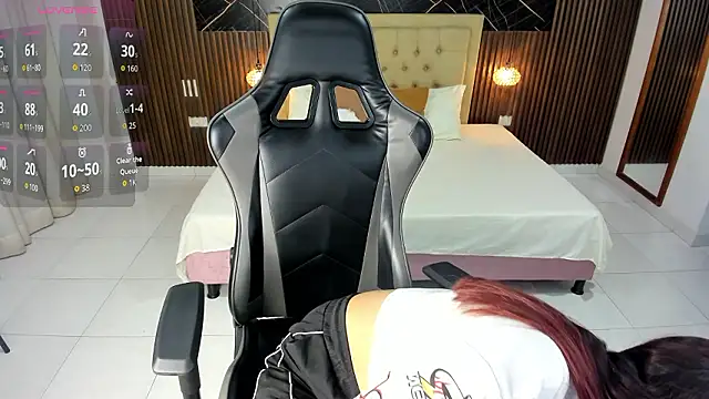 Lolly 18 online show from March 24, 2026, 8:03 pm