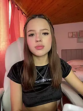 Sofia18 pinkk online show from February 28, 2025, 9:23 pm