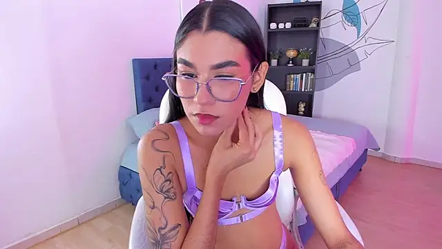 Snapshot of Dana_Paula chatting on June 1, 2026, 12:07 pm Dana Paula online show from June 1, 2026, 12:07 pm