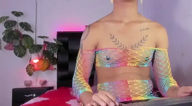 CarolayIndriago online show from March 10, 2025, 4:25 pm