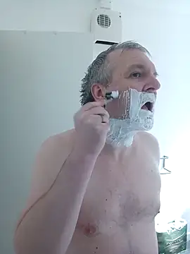 Paolo7619 online show from February 28, 2025, 2:42 pm