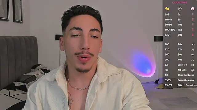 Snapshot of dylanspencer28 chatting on February 8, 2025, 11:24 pm dylanspencer28 online show from February 8, 2025, 11:24 pm