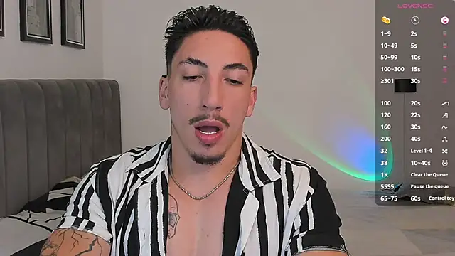 Snapshot of dylanspencer28 chatting on February 11, 2025, 6:44 pm dylanspencer28 online show from February 11, 2025, 6:44 pm