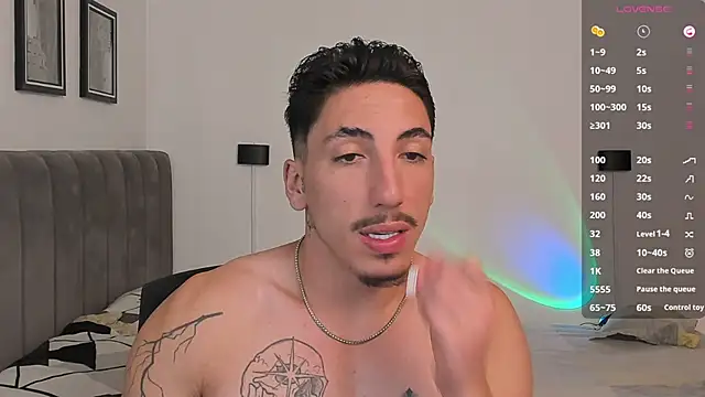 Snapshot of dylanspencer28 chatting on February 11, 2025, 9:46 pm dylanspencer28 online show from February 11, 2025, 9:46 pm