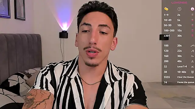 Snapshot of dylanspencer28 chatting on February 22, 2025, 11:13 pm dylanspencer28 online show from February 22, 2025, 11:13 pm