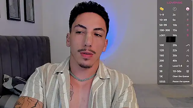 Snapshot of dylanspencer28 chatting on March 2, 2025, 10:16 pm dylanspencer28 online show from March 2, 2025, 10:16 pm