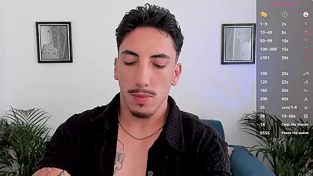 Snapshot of dylanspencer28 chatting on March 13, 2025, 9:16 pm dylanspencer28 online show from March 13, 2025, 9:16 pm