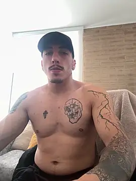 Snapshot of dylanspencer28 chatting on September 17, 2025, 7:37 pm dylanspencer28 online show from September 17, 2025, 7:37 pm