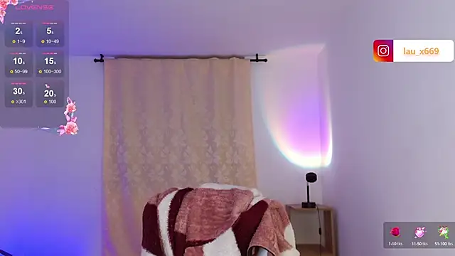 Snapshot of isabella1616 chatting on October 2, 2025, 8:10 am isabella1616 online show from October 2, 2025, 8:10 am