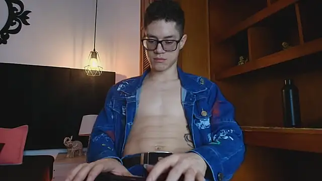 wolfandsky online show from April 6, 2026, 11:22 am