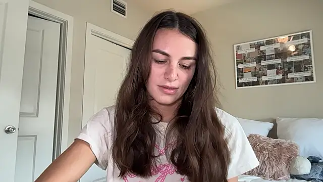 Snapshot of graciesmith27 chatting on July 1, 2026, 6:51 pm graciesmith27 online show from July 1, 2026, 6:51 pm