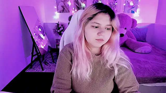 DiaAngell online show from April 10, 2026, 7:40 pm