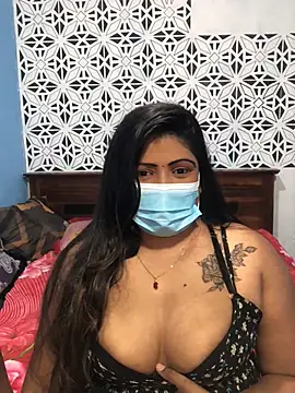 Snapshot of Lovely_WINDI chatting on May 18, 2026, 7:52 pm Lovely WINDI online show from May 18, 2026, 7:52 pm