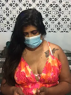 Snapshot of Lovely_WINDI chatting on August 6, 2026, 6:10 pm Lovely WINDI online show from August 6, 2026, 6:10 pm